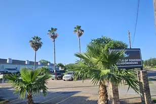 8636 Village Of Fondren Dr, Houston, TX 77071 - Photo 2