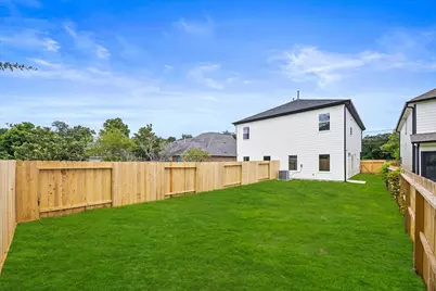 8209 Carver Road #A/B, Houston, TX 77088 - Photo 4