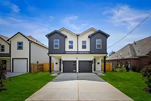 8209 Carver Rd, Houston, TX 77088 - Photo 2