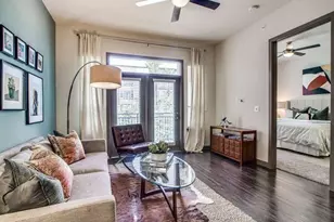 935 N Wilcrest, Houston, TX 77079 - Photo 2