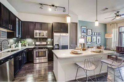 935 N Wilcrest #1035, Houston, TX 77079 - Photo 4