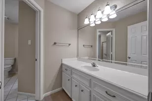 2205 Longmire Rd, Conroe, TX 77304 - Photo 28