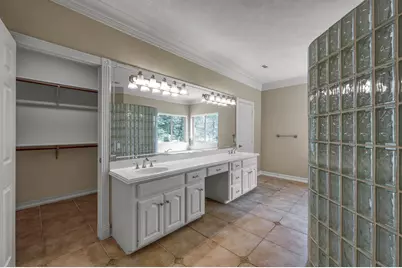 2205 Longmire Road, Conroe, TX 77304 - Photo 20