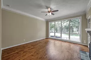 2205 Longmire Rd, Conroe, TX 77304 - Photo 6