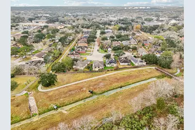 1941 Cameo Court, League City, TX 77573 - Photo 36