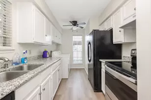 10615 Briar Forest Dr, Houston, TX 77042 - Photo 6