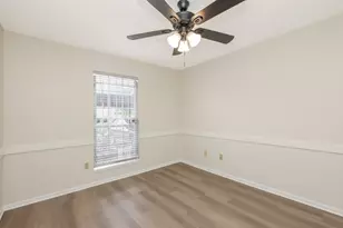10615 Briar Forest Dr, Houston, TX 77042 - Photo 10