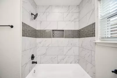 5642 Cartagena Street, Houston, TX 77035 - Photo 26