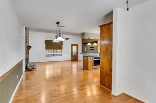 18085 Lake Dr E, Willis, TX 77378 - Photo 18