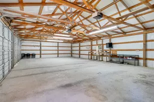 18085 Lake Dr E, Willis, TX 77378 - Photo 6