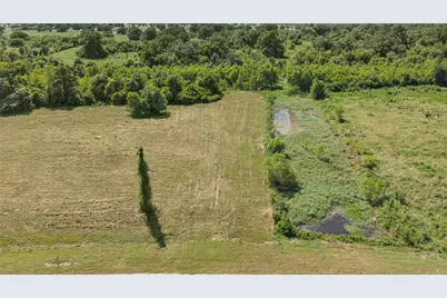 22810 Pittman Drive, Angleton, TX 77515 - Photo 12