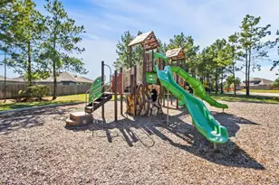 18253 Descartes St, New Caney, TX 77357 - Photo 28