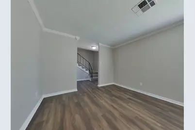 6128 Silver Leaf Drive, League City, TX 77573 - Photo 2