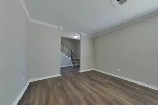 6128 Silver Leaf Dr, League City, TX 77573 - Photo 2