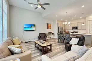 10928 Brambling Wood Dr, Houston, TX 77043 - Photo 4
