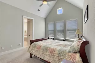 10928 Brambling Wood Dr, Houston, TX 77043 - Photo 10