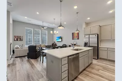 10928 Brambling Wood Drive, Houston, TX 77043 - Photo 8