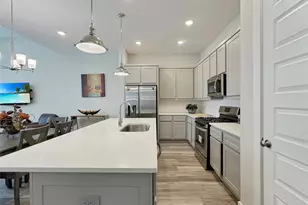 10928 Brambling Wood Dr, Houston, TX 77043 - Photo 6