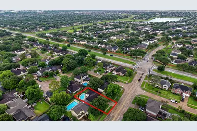 2004 Landing Boulevard, League City, TX 77573 - Photo 32