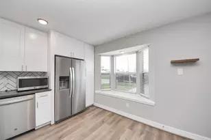 821 E 36th St, Houston, TX 77022 - Photo 18