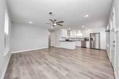 821 E 36th Street, Houston, TX 77022 - Photo 18