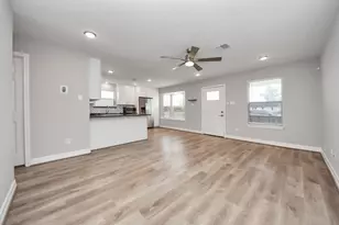 821 E 36th St, Houston, TX 77022 - Photo 16