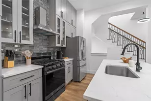 1303 E 27th St, Houston, TX 77009 - Photo 16
