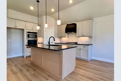 11911 Wisteria Meadows Drive, Willis, TX 77318 - Photo 6