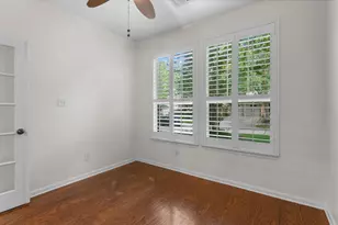 7 Cloud Bank Pl, The Woodlands, TX 77382 - Photo 6