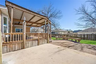 12757 Lake Conroe Hills Dr, Willis, TX 77318 - Photo 32