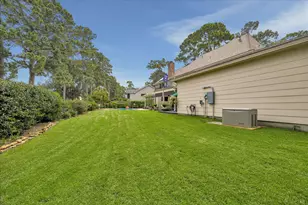 4703 Breezy Point Dr, Kingwood, TX 77345 - Photo 46