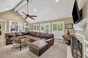 4703 Breezy Point Dr, Kingwood, TX 77345 - Photo 28