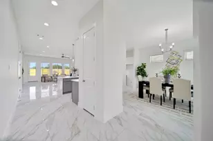 7611 Athlone Dr, Houston, TX 77088 - Photo 14