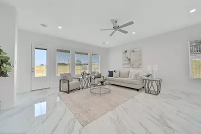 7611 Athlone Drive, Houston, TX 77088 - Photo 4