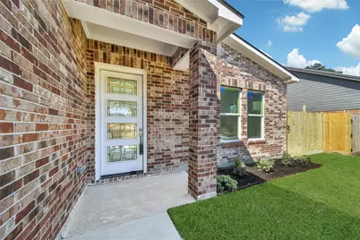 7611 Athlone Drive, Houston, TX 77088 - Photo 2