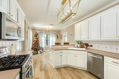 429 N Amherst Drive, West Columbia, TX 77486 - Photo 12