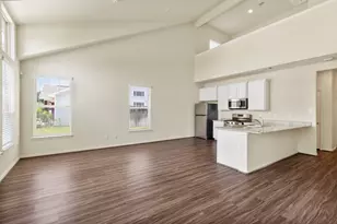 216 N Lynx Trail, Montgomery, TX 77316 - Photo 4