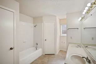 24203 Landing Way Dr, Spring, TX 77373 - Photo 8