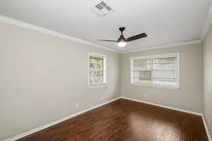 5037 W 43rd St, Houston, TX 77092 - Photo 24