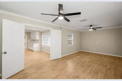 5037 W 43rd Street, Houston, TX 77092 - Photo 12