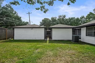 5037 W 43rd St, Houston, TX 77092 - Photo 34