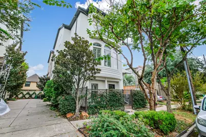 2301 Park Street #F, Houston, TX 77019 - Photo 2