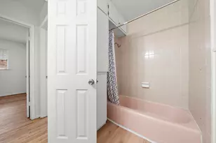 10615 Seaford Dr, Houston, TX 77089 - Photo 14