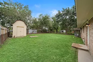 10615 Seaford Dr, Houston, TX 77089 - Photo 20