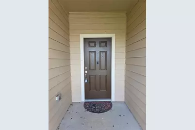 723 Crystal Lakes Drive, Brookshire, TX 77423 - Photo 4