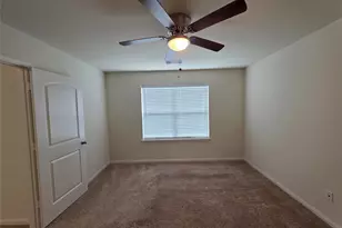 723 Crystal Lakes Dr, Brookshire, TX 77423 - Photo 18