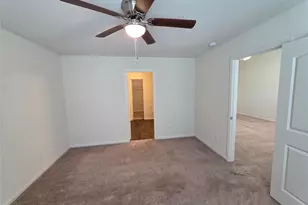 723 Crystal Lakes Dr, Brookshire, TX 77423 - Photo 20