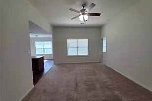 723 Crystal Lakes Dr, Brookshire, TX 77423 - Photo 6