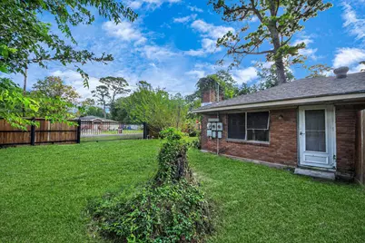 5914 Breland Street, Houston, TX 77016 - Photo 14