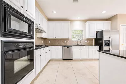 14009 Hollow Canyon Lane, Rosharon, TX 77583 - Photo 6